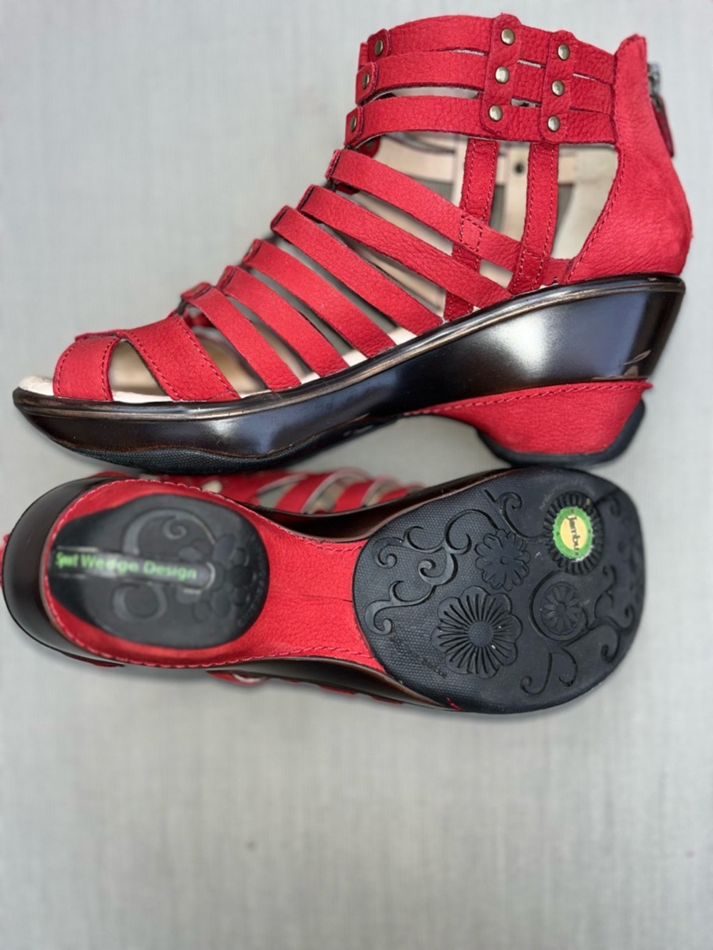 Jambu Red Strappy Studded Gladiator wedges sandals 👡 - Picture 8 of 12